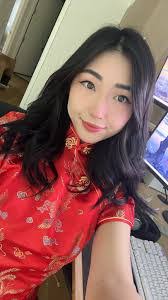 Janet Xu's Instagram, Twitter & Facebook