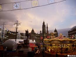 Per visitare edimburgo in 2 giorni, la cosa migliore da fare sarebbe quella di visitare le due parti della città in due giorni separati. Viaggio In Scozia A Dicembre I Mercatini Di Natale A Glasgow E Edimburgo