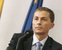 Daniel Morar îi Dă Replica Lui Kovesi, Pe Marginea Protocolului