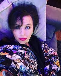 Kerry Honan's Instagram, Twitter & Facebook