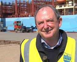 Verdens første klimavenlige containerskib ankommer til Kalundborg