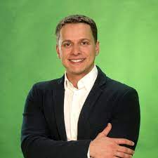 Cfg, crosshair, viewmodel, sensitivity, and dmitriy dima bandurka was born on january 27, 1995 and is currently retired from professional cs. Dima Schkolerman Geschaftsfuhrender Gesellschafter 1plus Agency Gmbh Fullservice Kommunikations Und Werbeagentur Xing