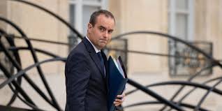 Mobilisation lycéenne : les cours suspendus jusqu’à la fin de la semaine, annonce Sébastien Lecornu — Orange Actualités