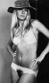 Vintage College Girls (10 photos) · Pandesia World