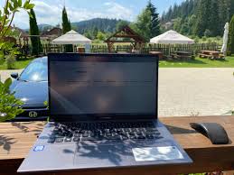 Pentru diferite evenimente contact formatia iulian de la vrancea: Am Lucrat Remote De La O Cabana Jumatate De Saptamana Si Uite Ce Concluzii Am Tras Vlad Butnaru