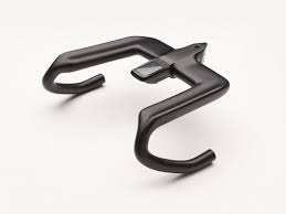 De nederlander kreeg toestemming om er mee te gaan koersen en was er meteen mee in de aanval. Capovelo Com Speeco Flaunts Radical Aero Abb Aero Breakaway Bar Handlebar
