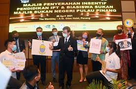 Beasiswa kuliah ke luar negeri. 16 Terima Bantuan Biasiswa Pulau Pinang Hasrat Perkenal Penang Junior Coaches Pula Buletin Mutiara