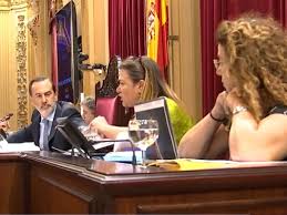 Polémica en el Parlamento Balear tras expulsar a dos diputadas socialistas