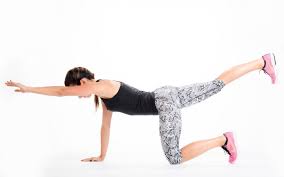 Start building a functionally stable base first thing in the morning, right as you roll out of bed and be ready to jump in the shower after just 10 minutes. Stability Workout Anna Lewandowska Healthy Plan By Ann