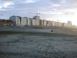 Nieuwpoort is the coast's top sailing centre, home to one of northern europe's largest marinas. Datei Nieuwpoort Nieuwpoort Bad 1 Jpg Wikipedia