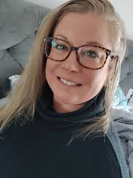 Pain management for sarcoidosis: who prescribes medications?