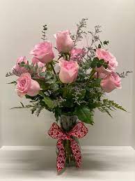 For your dear and colleagues! Pink Dozen Roses Forest Flowers Gift Gallery Florist In Forest Va Same Day Flower Delivery In Forest Va 24551