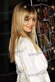 Mena suvari news, gossip, photos of mena suvari, biography, mena suvari boyfriend list 2016. Photos And Pictures Mena Suvari At The Premiere Of Standing Still Arclight Cinemas Hollywood Ca 04 10 06