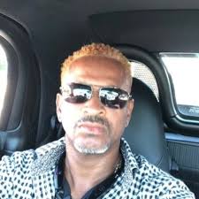 Willie Cheeks (@cheeksinsurance)