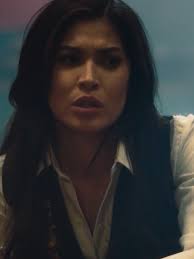 A Lady las niñas del orfanato le están haciendo la vida imposible. Sin...