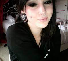 Pretty Piercings Cheek Piercings Piercing Dimple Piercing