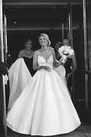 I M Selling My Stunning Amsale Coco Wedding Dress And Veil I Adore This Dress It S Too Beautiful N Coco Wedding Dress Wedding Dresses Taffeta Wedding Dresses
