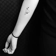Arms are one of the most popular places for tattoos. 46 Cute Small Tattoos And Design Ideas By Celebrity Tattoo Artist Jonboy Glamour