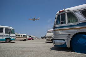 We did not find results for: United Executives Don T Tour Lax Ghetto Rv Park But Reporters Do 89 3 Kpcc