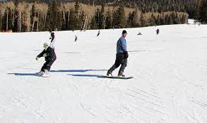 Arizona Snowbowl Announces Start Date For 2017 18 Ski Season Situated in a rural location, this cabin is 1.6 mi (2.5 km) from kachina trail and 2.5 mi (4.1 km) from forest highlands golf club. arizona snowbowl announces start date