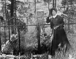 The life & death of Calamity Jane, the West's wildest woman | Roadtrippers