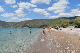 Το πόρτο γερμενό (ή αιγόσθενα) είναι παραθεριστικός οικισμός της δυτικής αττικής που βρίσκεται στα παράλια του κορινθιακού κόλπου στους πρόποδες του κιθαιρώνα. Anakalyptontas Th Dytikh Attikh West Attica Today