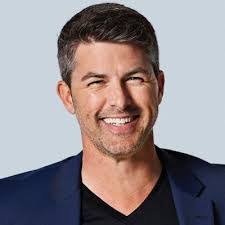 Edwin Cajiao's Instagram, Twitter & Facebook