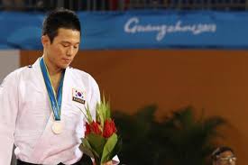 May 13, 2021 · 문신 배우는 미성년 제자 성폭행 30대 징역 7년 4 집행유예 기간 여중생에게 몹쓸짓한 절도범, 징역 7년 5 둘이서 얘기하자 친구 아내 성폭행한 30대. 5gvptlu0yj1x M