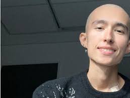 Habla joven colombiano diagnosticado con extraño cáncer cuando estudiaba en  Australia