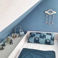 Kinderzimmer Schlafecke Ikea Hack Ikeakinderzimmer Ikea Lack Beistelltische Als Ablage Unter Dachschrage Ikea Nursery Hack Ikea Hack Kids Bedroom Corner