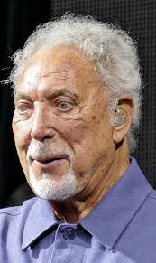 More great photography from Frank Leppard at Dreamland Margate. See his  page and the excellent work he did when Syr Tom was at Dreamland Margate  July 27, 28, 2023 (blue shirt, red shirt).