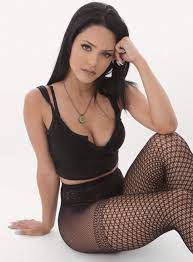 Tristin Mays - Free pics, galleries & more at Babepedia