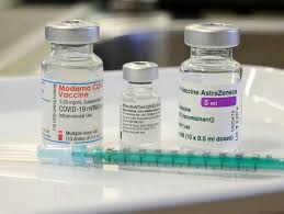 Jun 02, 2021 · la vacuna de arnm de pfizer y biontech ha sido aprobada para niños de 12 a 15 años en europa y estados unidos, y moderna aspira a obtener la aprobación para adolescentes, ya que los datos han demostrado que su vacuna es segura y eficaz. Moderna Lo Que Debe Saber De Esta Vacuna Que Llego A Colombia Tendencias Portafolio