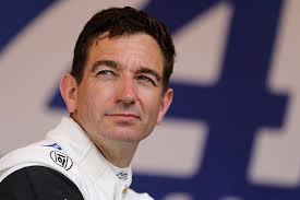 Oliver Gavin's Instagram, Twitter & Facebook