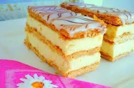 Millefeuille Classique A La Creme Patissiere Recette Avec Images Recette Creme Patissiere Patissiere Gateaux Et Desserts