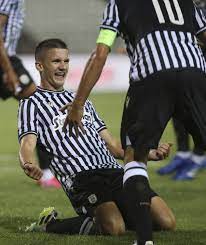 And tzolis, 19, is currently on a fine path. Norwich Signs Greece Winger Christos Tzolis From Paok