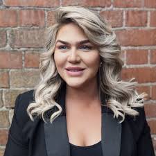 Emma Roy (@EmmaKRoy)