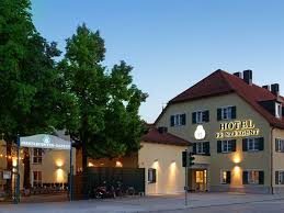 Located In Munich Riem Hotel Prinzregent An Der Messe Is Minutes From Golf Club Munchen Riem And New Fair Munich This 4 5 Star Hotel Is Hotel Messe Munchen