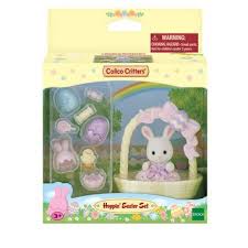 These easter basket ideas include the best inspiration for all your family members whether you're making a basket for your little one, significant other, friends or parents. 40 Easter Gifts For Kids Easter Basket Ideas For Children