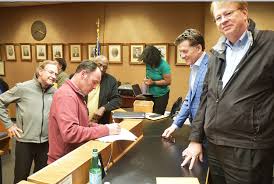 Dillon City Council Approves Contract For New Incoming City Manager Burt  Rogers