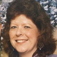 Penny Eller's Instagram, Twitter & Facebook