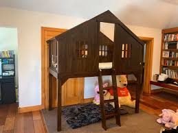 All pottery barn kids juvenile products are tested at 3rd party cpsc accredited labs to meet or exceed all industry voluntarily and regulatory safety requirements. Potter Barn Loft Bed Furniture Hamilton Bermuda Facebook Marketplace Facebook