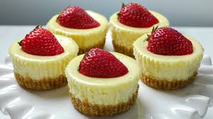 However, if you slice the cake small enough, you can push for 8 slices, equaling 8 servings. Easy Mini Cheesecakes Youtube