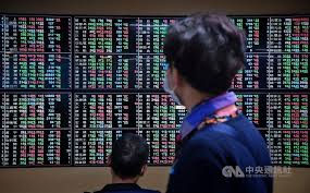 台股資料來源臺灣證券交易所、臺灣期貨交易所及財團法人中華民國證券櫃檯買賣中心。 國際股市資料來源請參考 yahoo finance 。 使用yahoo奇摩股市服務前，請您詳閱相關 使用規範與聲明 。 Clu Mt3 Gbwum