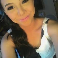 Stream Daisy Newman music