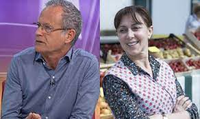 How are crowds represented by television? Golpe De Sorte Sic Acusada De Plagiar Ideia De Eduardo Cintra Torres