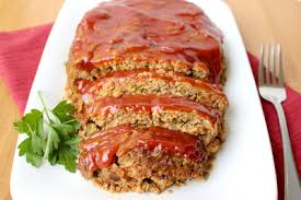 Increase oven temperature to 400 degrees f (200 degrees c), and continue baking 15 minutes, to an internal temperature of 160 degrees f (70 degrees c). 7 Traditional Meatloaf Recipes Plus 5 More Reader Favorites Recipelion Com