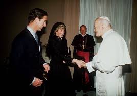 Yes The Pope Has A Dress Code Even Presidents And Royals Must Follow Pope John Paul Ii Princess Diana Diana