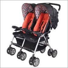 Combi Double Stroller No I M Not Having Twins Just Heard This Was A Good Double Stroller For Future Reference Twin Strollers Stroller Best Baby Strollers