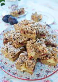 1 apfel 300g pflaumen, aus dem glas oder tiefgefroren 1 tl zimt 1 el zitronensaft 1 el stärke. Herbstliches Kuchengluck Zwetschken Apfel Kuchen Mit Zimtstreusel Meinleckeresleben Com
